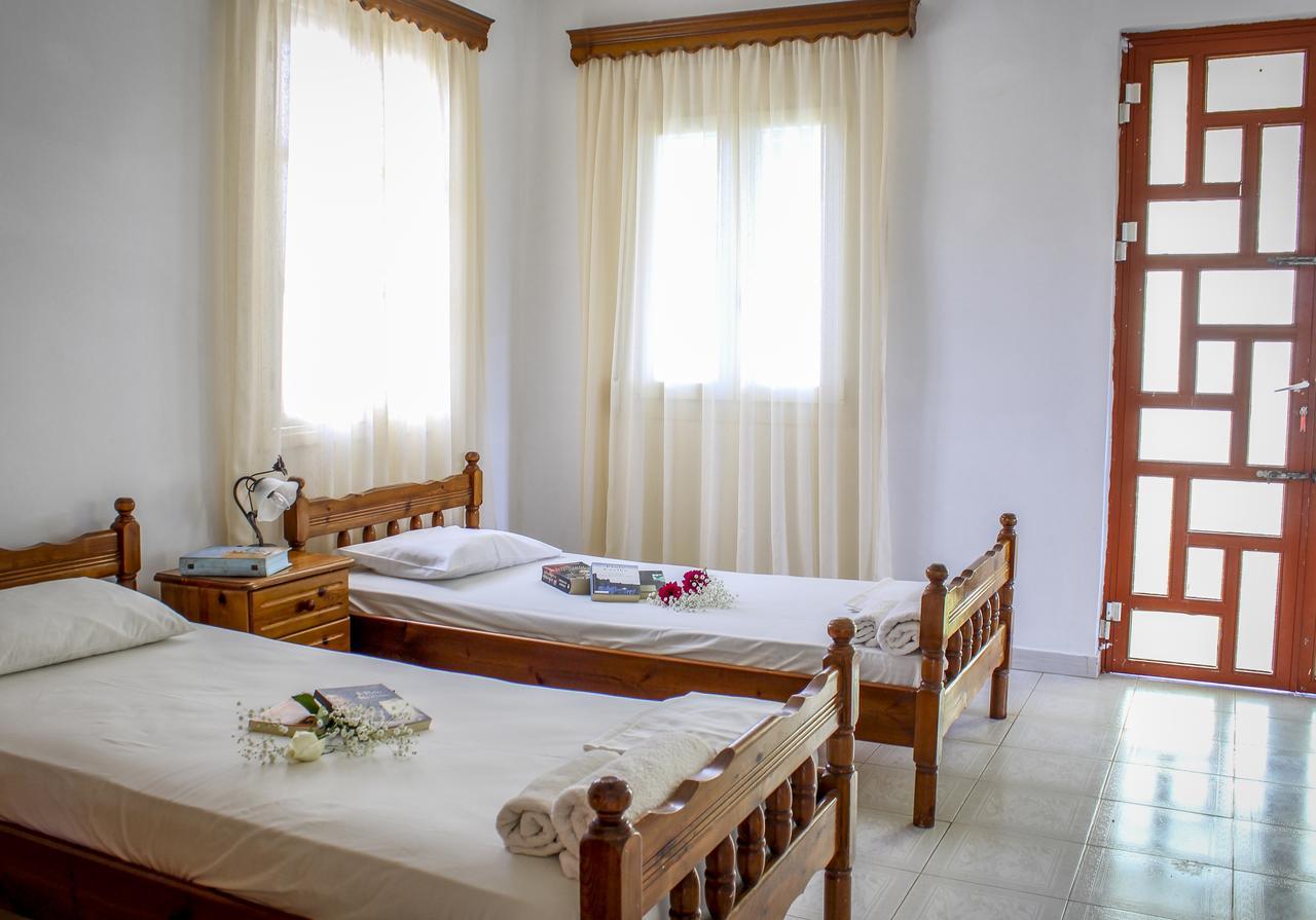 Pelagion II Sea Coral - Beachfront Holiday Home Kypseli Exterior photo